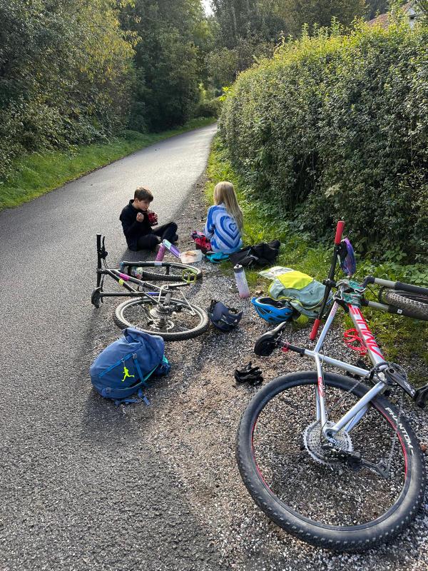 Třetí třída na cyklovýletě